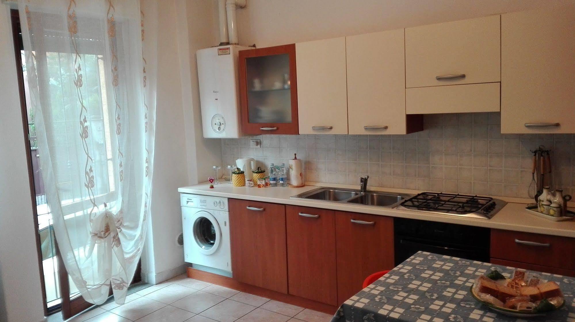 Residence Il Pino Saronno Eksteriør bilde
