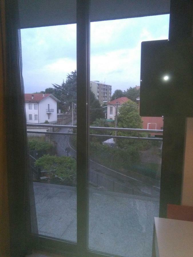 Residence Il Pino Saronno Eksteriør bilde